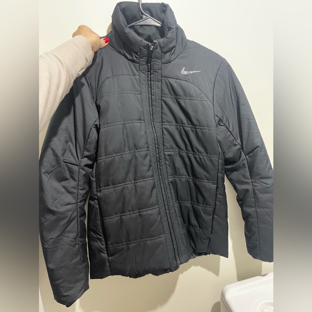 NWOT women’s Nike jacket